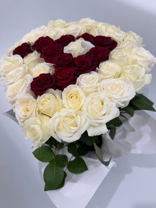 Букет свежых роз