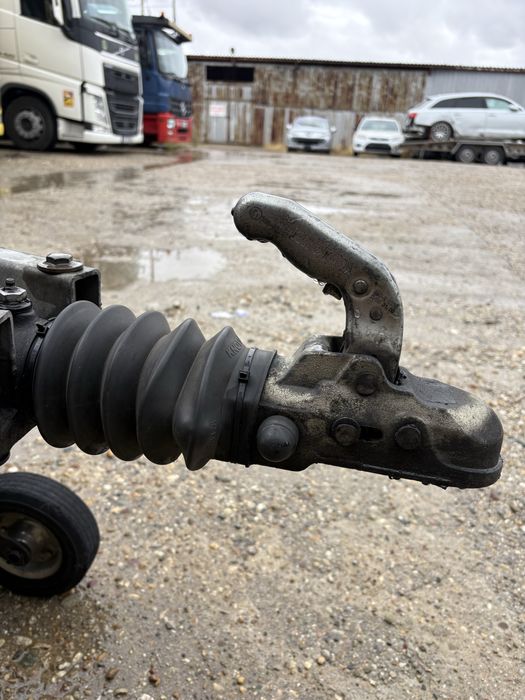 Двойна платформа за автомобили