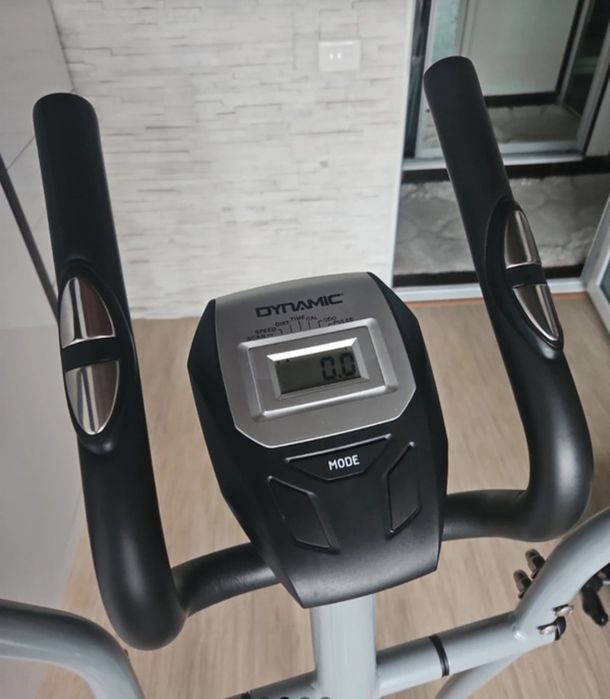 Bicicleta eliptică de sport
