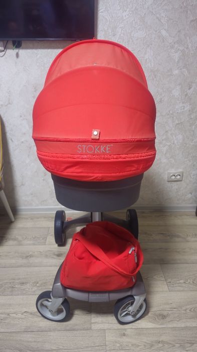 Коляска Stokke срочно