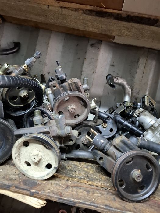 Гур насос Тойота Карина Е  2 объём 3S-FE