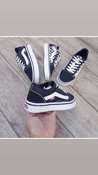 Обувь кроссовки уни