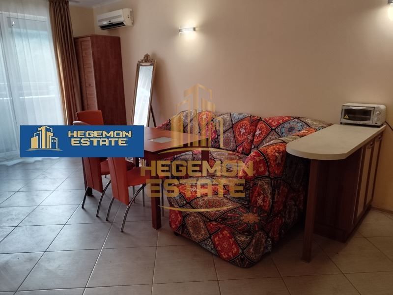 Продава се Двустаен апартамент в к.к. Златни пясъци - 59 кв.м за 1530 €/кв.м - Снимка #4