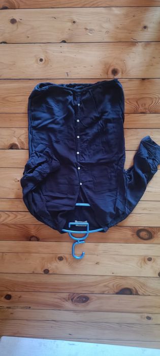 Дамска риза 7 €.