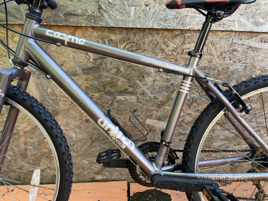 Bicicleta apollo cosmo urban roti 26” cadru aluminiu