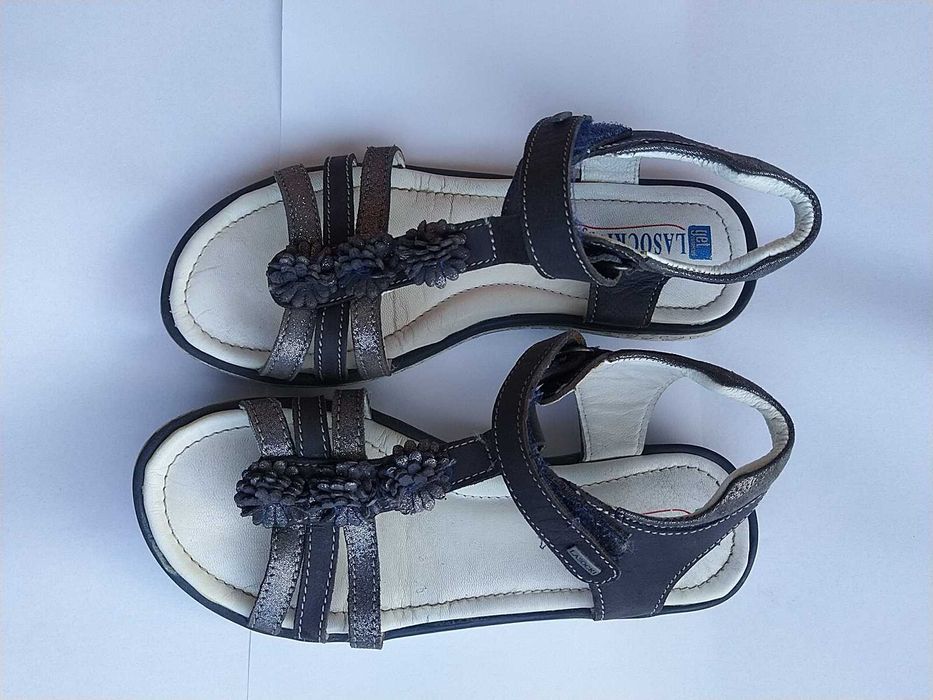 Sandale piele marimea 32