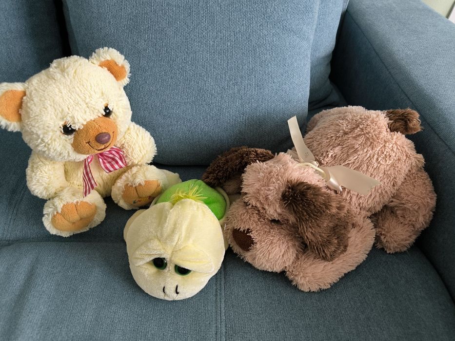 Отделни лотове с плюшени играчки