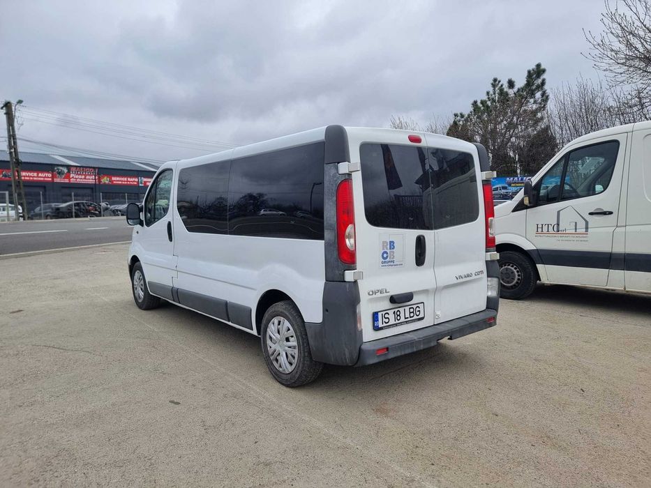 OPEL VIVARO 8+1 // 2.0 DIESEL 114cp // 2013 // RATE FIXE//AVANS ZERO