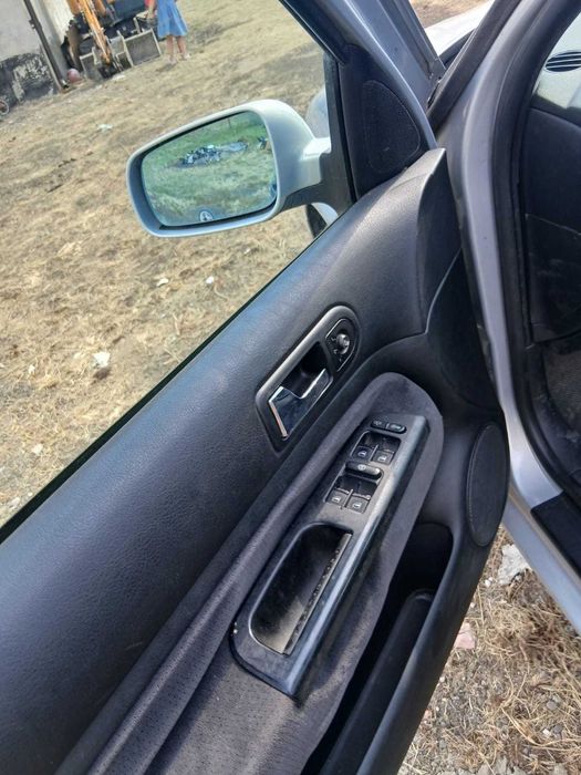 VOLKSWAGEN Golf 2002 — imagine 5