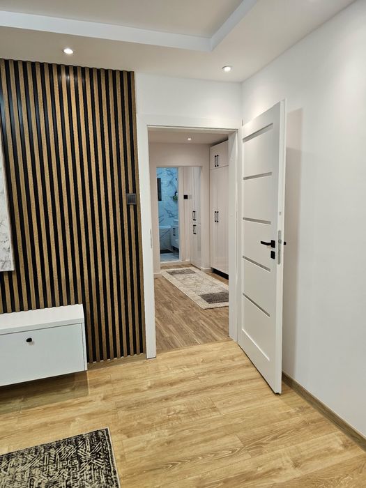 Vand apartament 67mp etaju 1