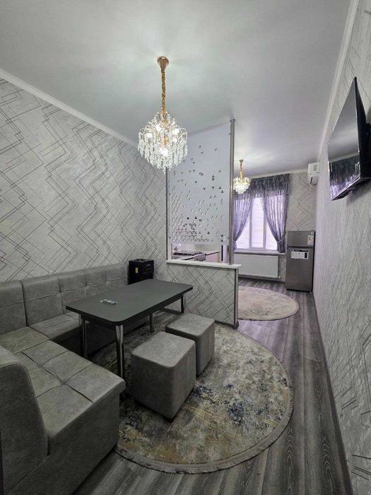 Продаётся 1х передел в 2х комн квартира на 5 этаже Ор-р Чинор молл