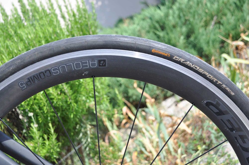 Cube Attain GTC Race 2019-Ultegra R8000-карбонов шосеен велосипед