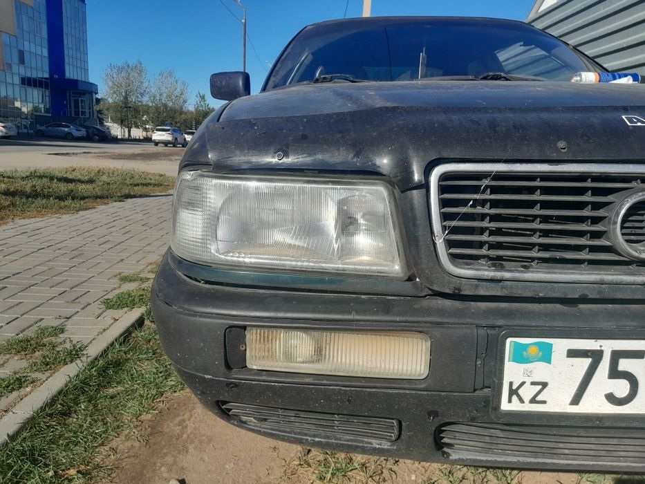 Продам моноблоки ауди б 4