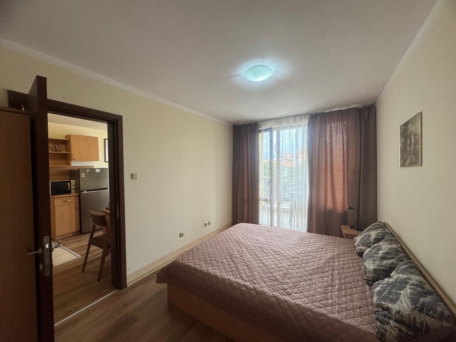 Апартамент под наем, Несебър