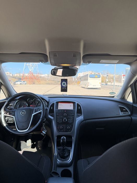Opel astra J 2015