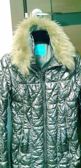 Geaca iarna argintie cu blana