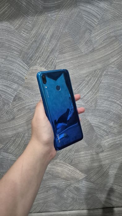 Huawei У7 Prime 2019