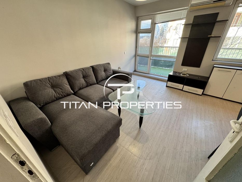 Дава се под наем Двустаен апартамент в Бургас, Изгрев - 68 кв.м за 331.5 € - Снимка #2