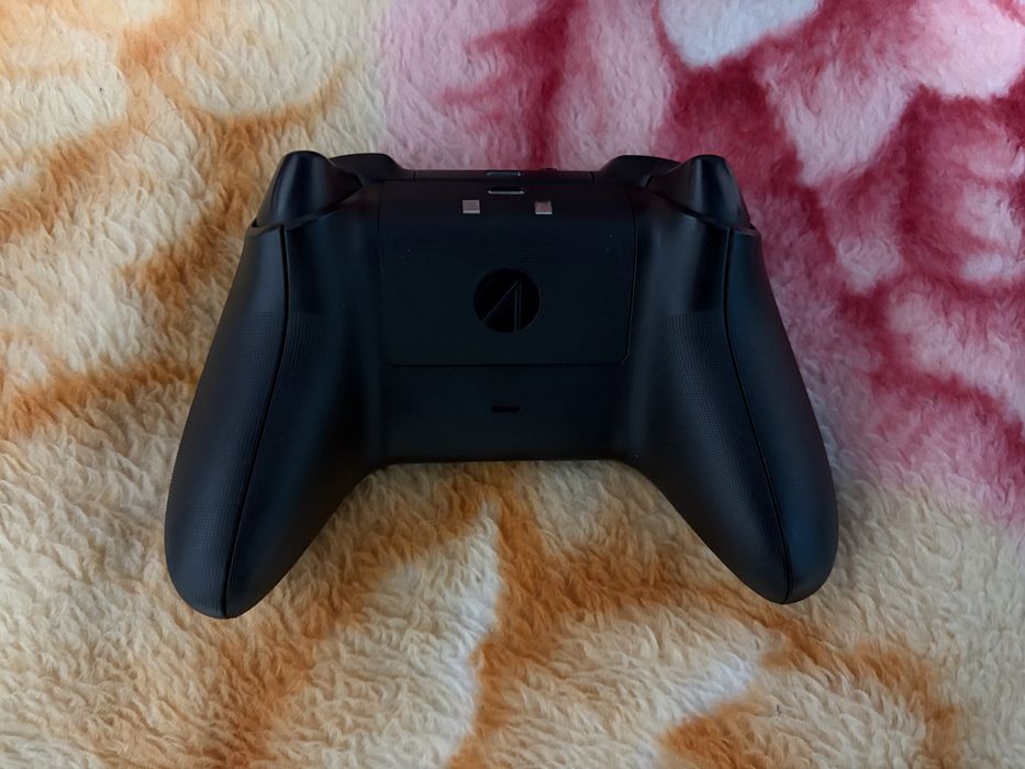 Геймпад Xbox Series X