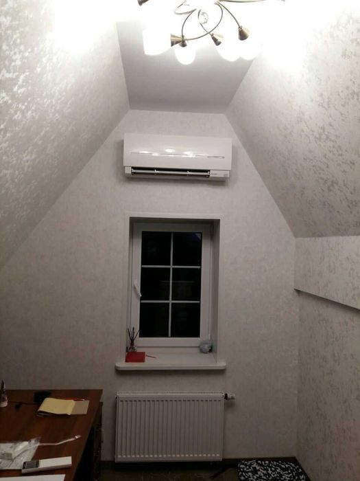 Услуги установка и ремонт кондиционера.