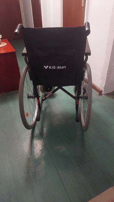 Vand Scaun cu rotile Steelman Start (41cm) nou