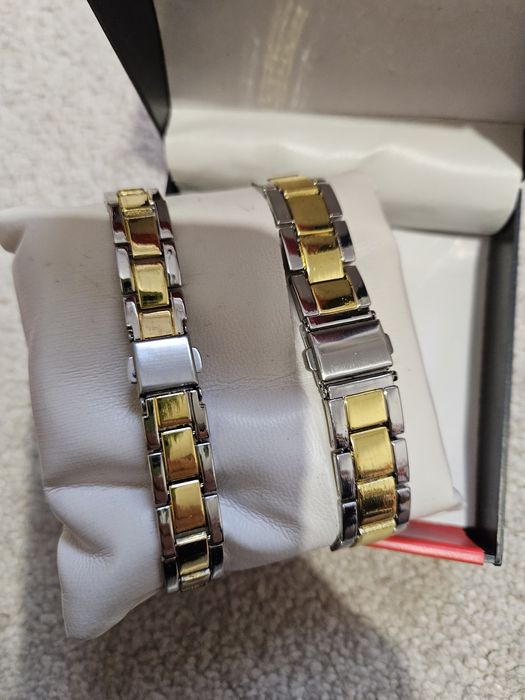 Ceas Geneva El și Ea