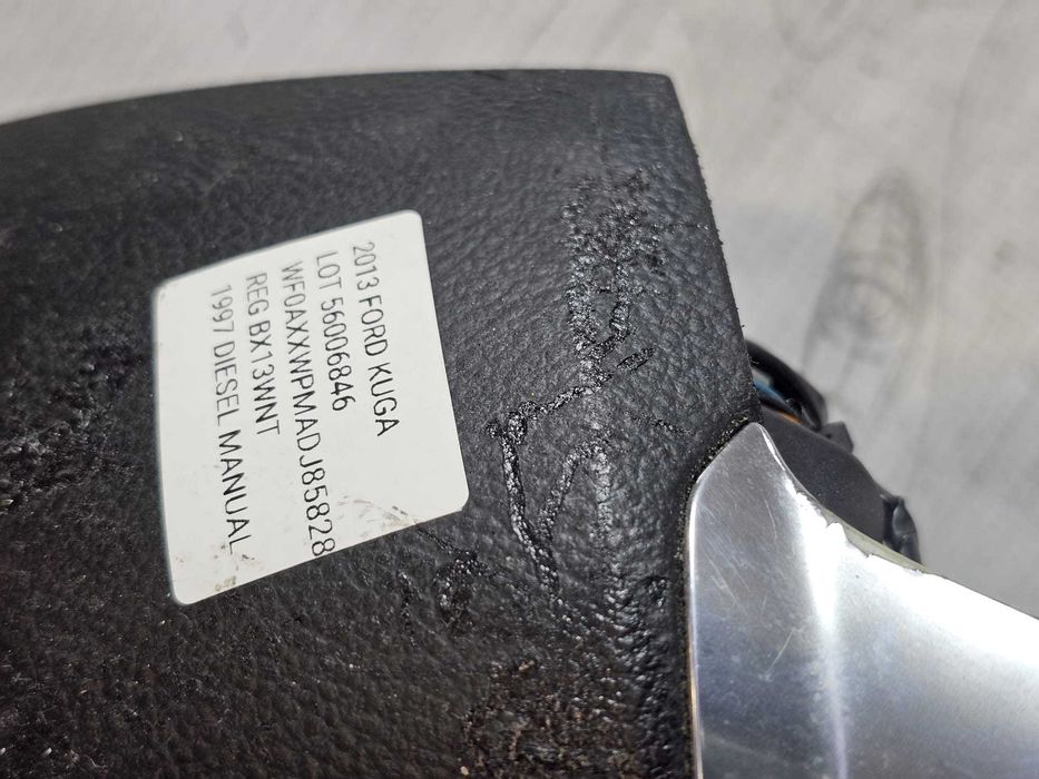 Airbag volan cu comenzi Ford Kuga MK2 / Focus MK3 / C-Max MK2 2012-2019 2013 2.0 TDCi 103kW Cod OEM: EM51-R042B85-BA, EM51R042B85BA (5E3)