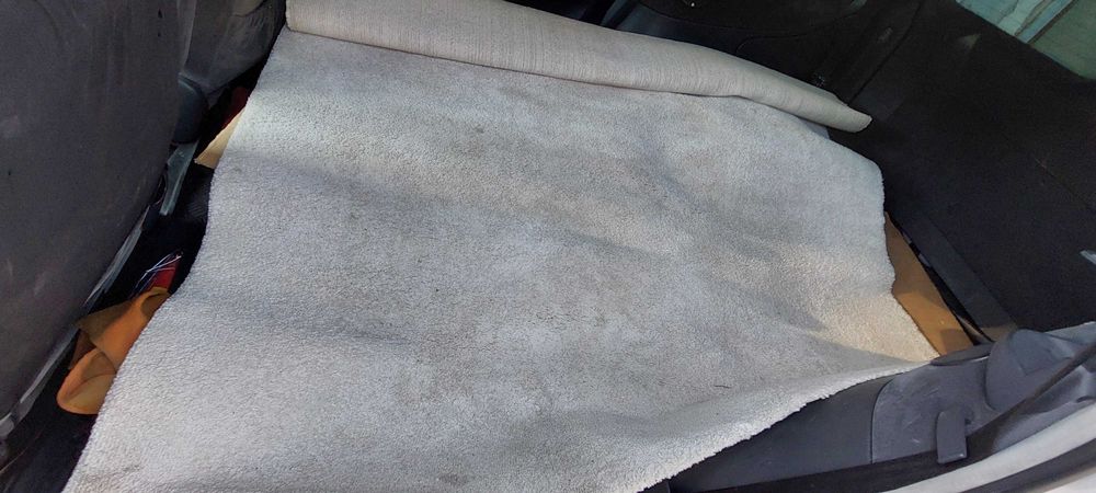 Килим домашен размери 2.40м./1.70м.