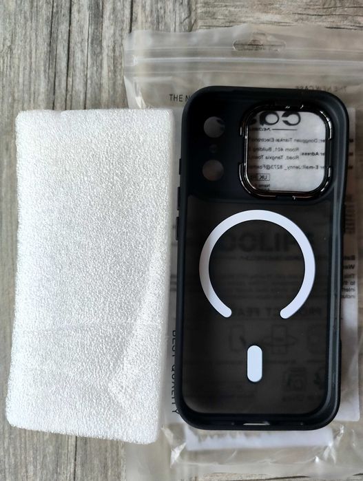 Husa telefon iPhone 17 Pro realizata din silicon si functie MagSafe.