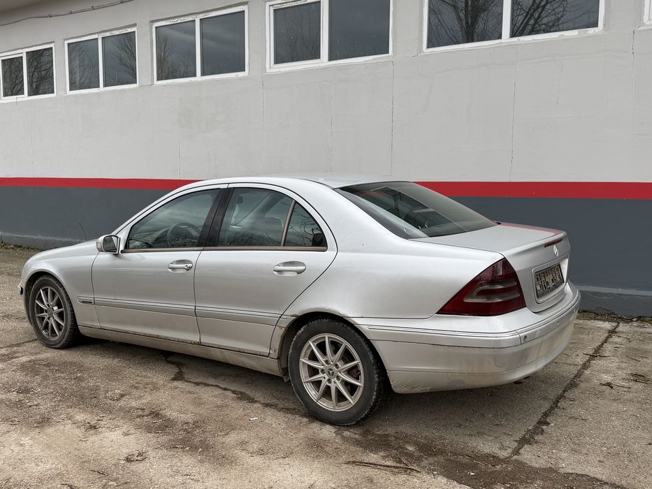 Mercedes W203 OM612 c270 cdi на части