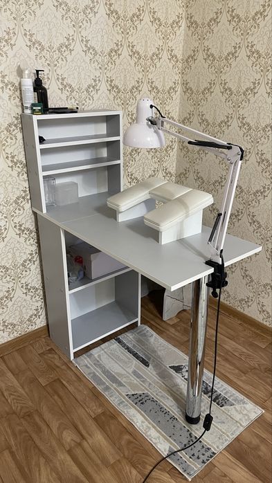 Стол для маникюра! 17000тг