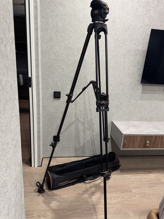 Штатив E-Image EK650