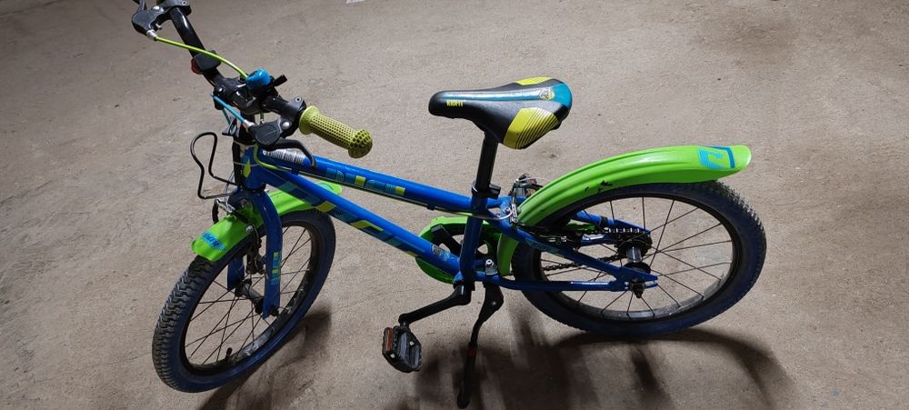 Продавам  две детски колела драг 18