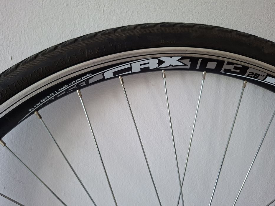 Комплект отлично състояние задна Капла Crosser X3 28" алуминий главина Joytech касета Shimano MF-TZ20 6 скорости