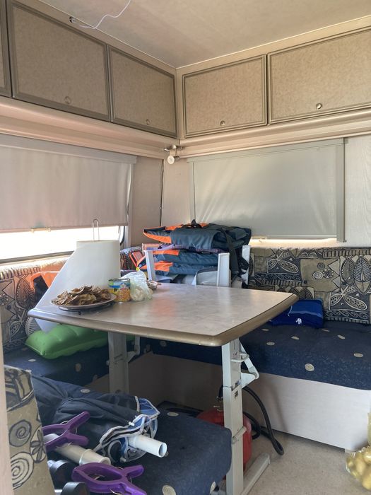 Продавам каравана