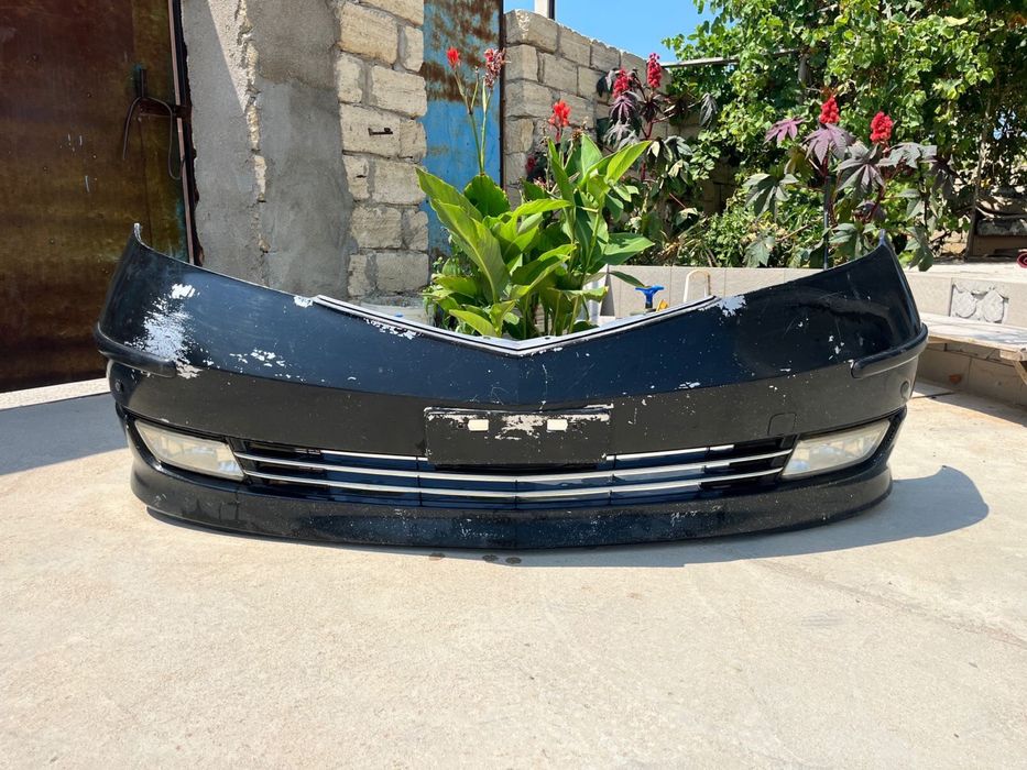 Honda Elysion Prestige передний бампер