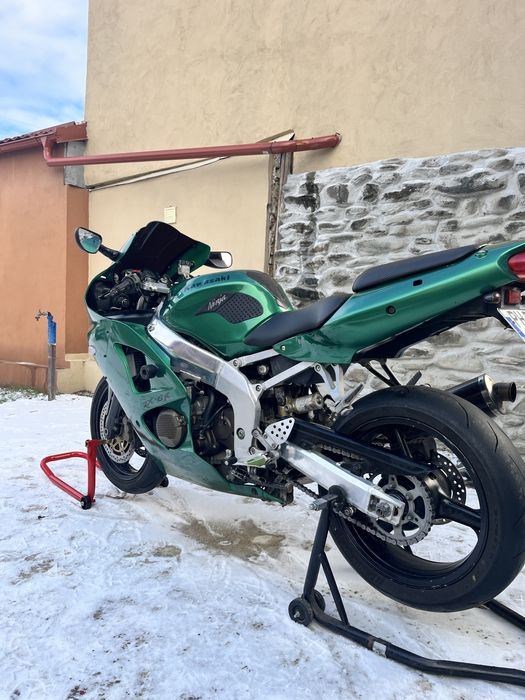 Kawasaki ninja zx6r