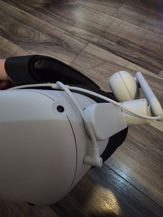 Meta Oculus Quest 2 VR