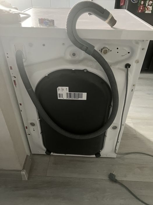 Masina de spalat AEG