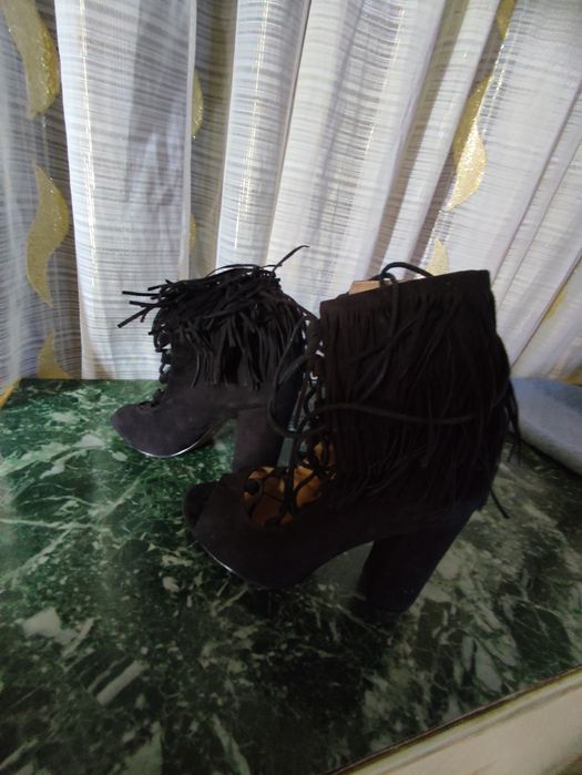 Ботиночки женские