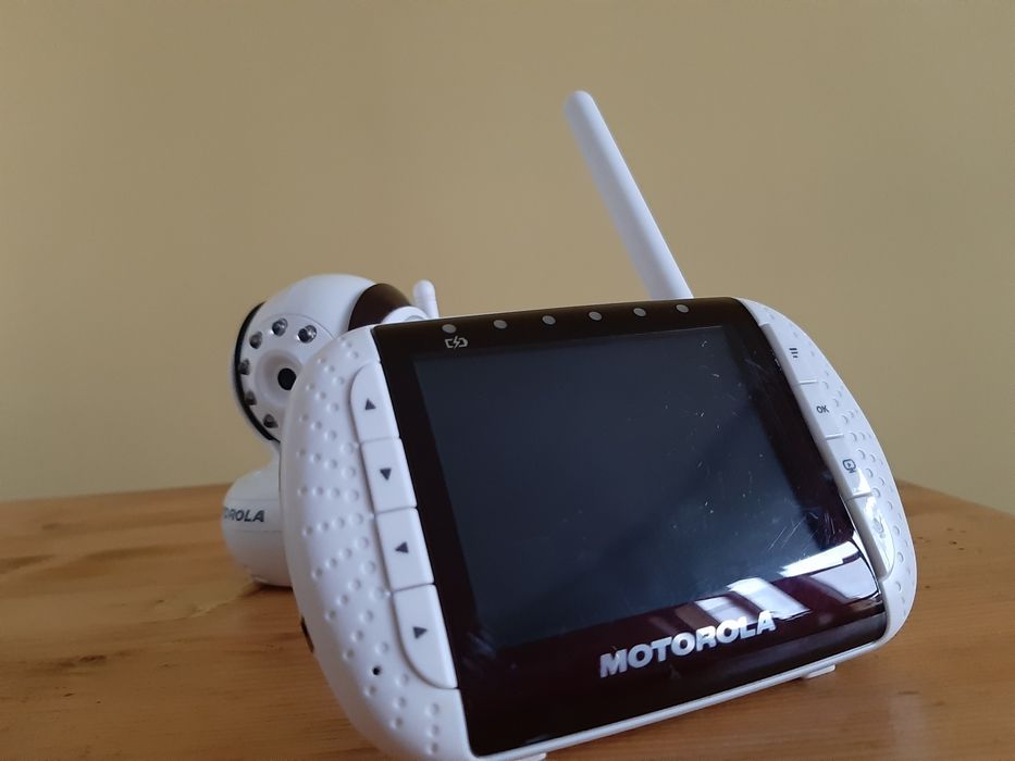 Видео бебефон Моторола MBP36
