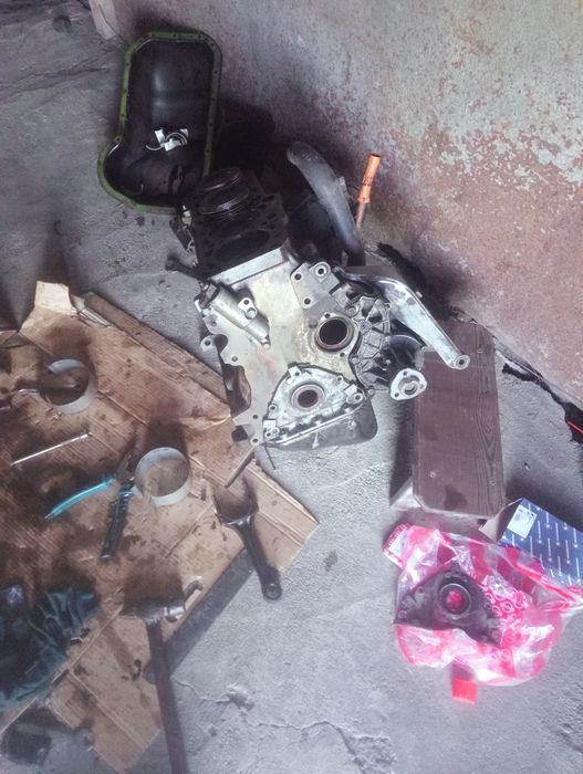 Продам ауди 2 абием блока галовка