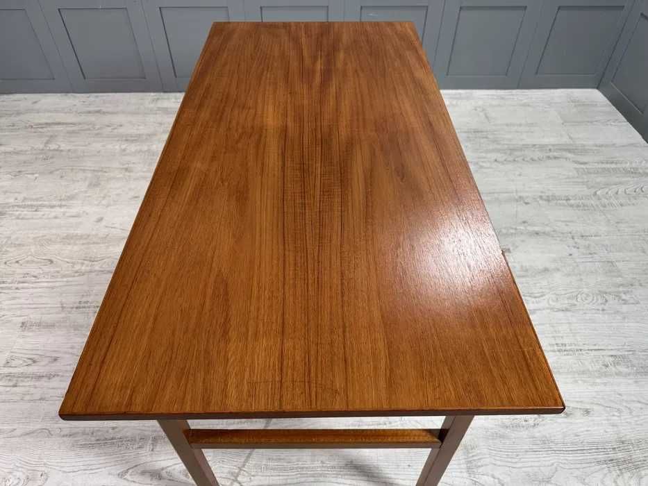 Винтидж, скандинавско бюро К059-Д