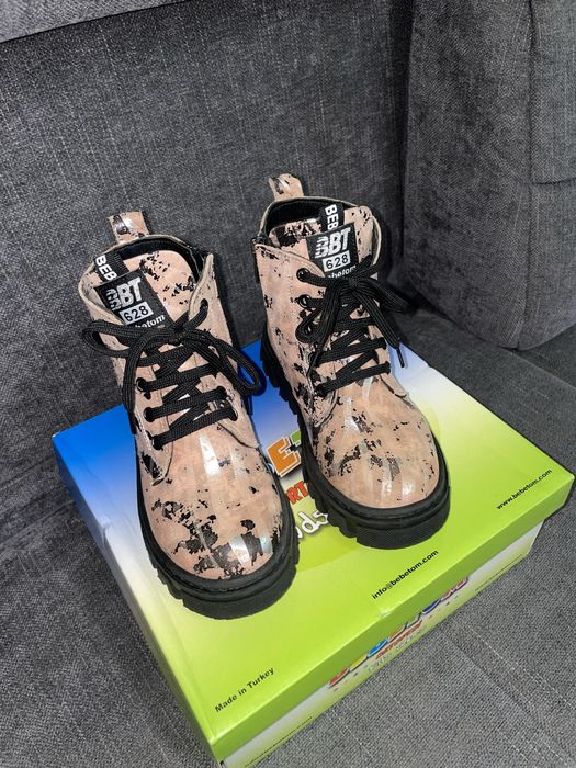 Ботинки для девочки Bebetom