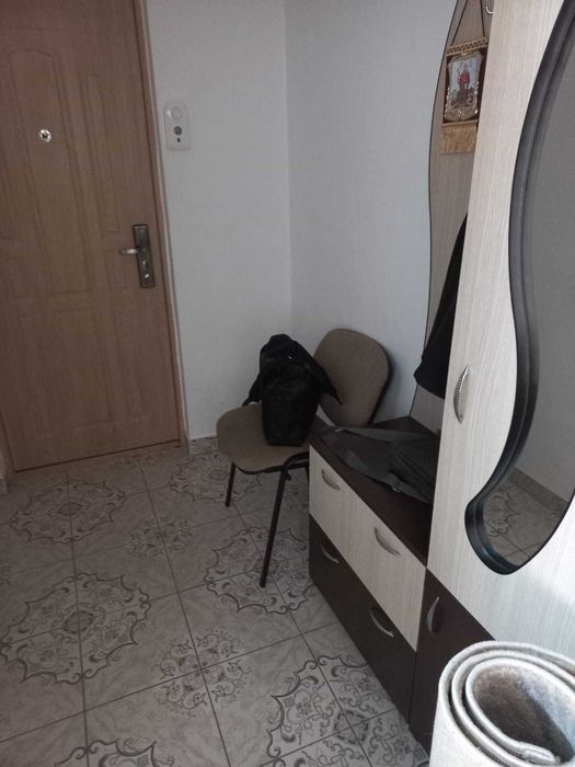 Inchiriez garsoniera cf 1, in zona centrala in Rm. Valcea