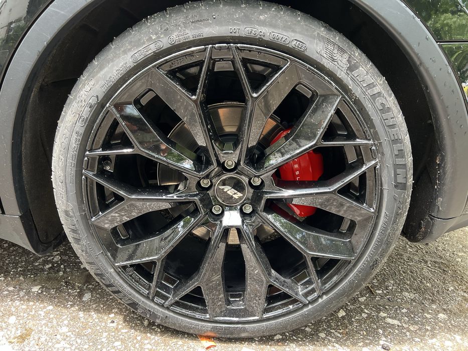 Tesla Y Performance
