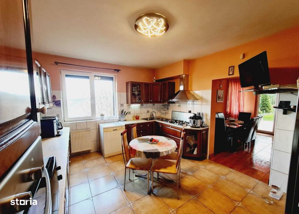 Casa individuala | 190mp utili | 687mp teren | Europa | Zona Ionesco