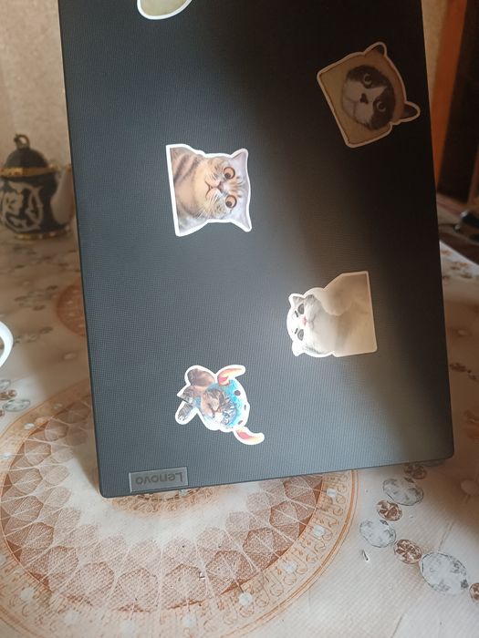 Ноутбук Lenovo в хорошем состоянии