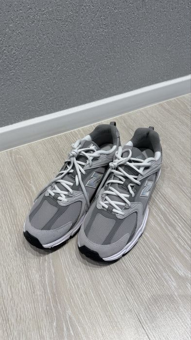 Продам новые кроссовки New Balance
