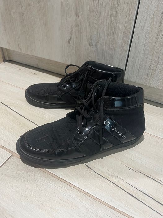 Продавам обувки   .